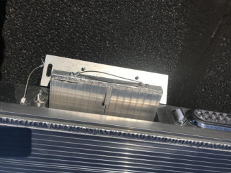 New 2023 Sundowner Car Hauler with Rock Guard