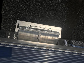 New 2023 Sundowner Car Hauler with Rock Guard