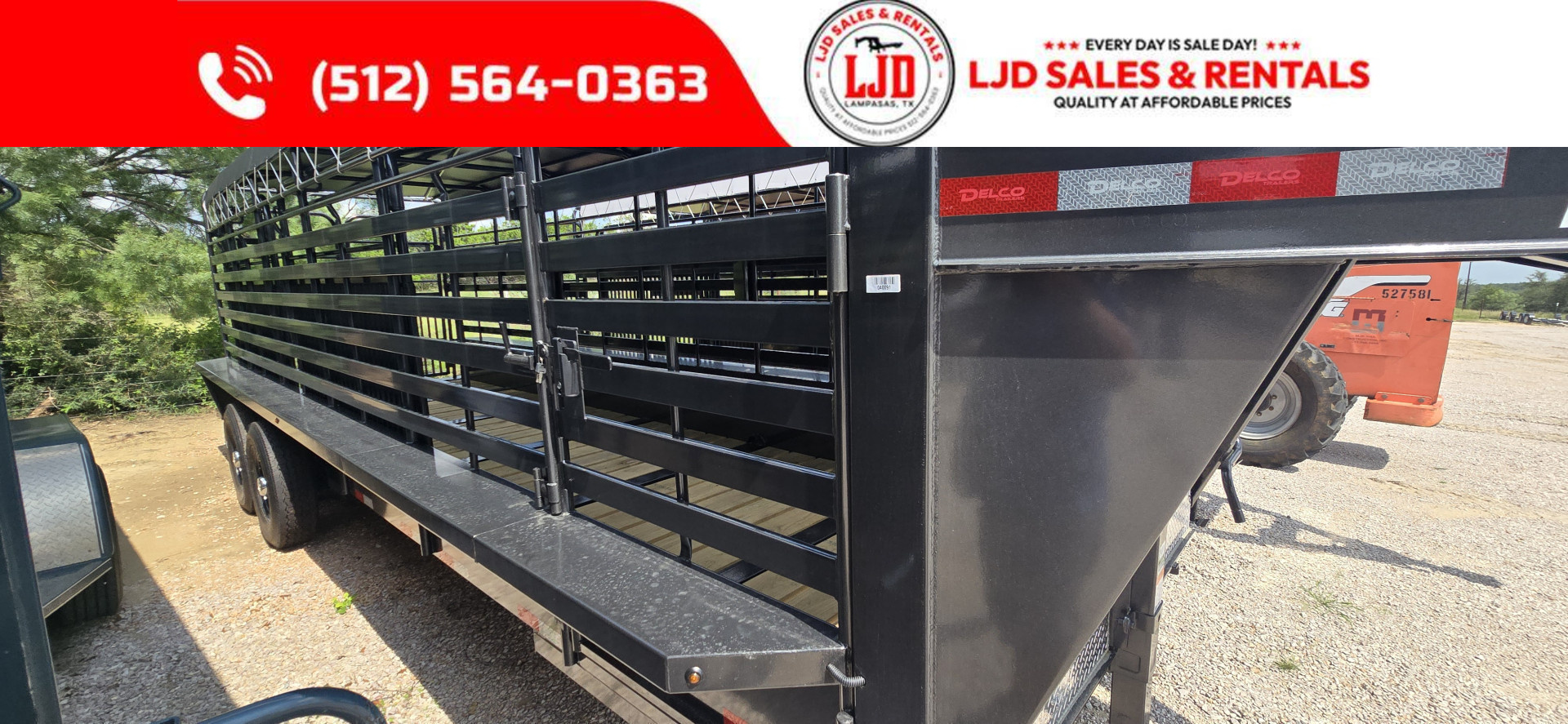 New 2025 Delco - Gooseneck Livestock Trailer 6'8 X 24'