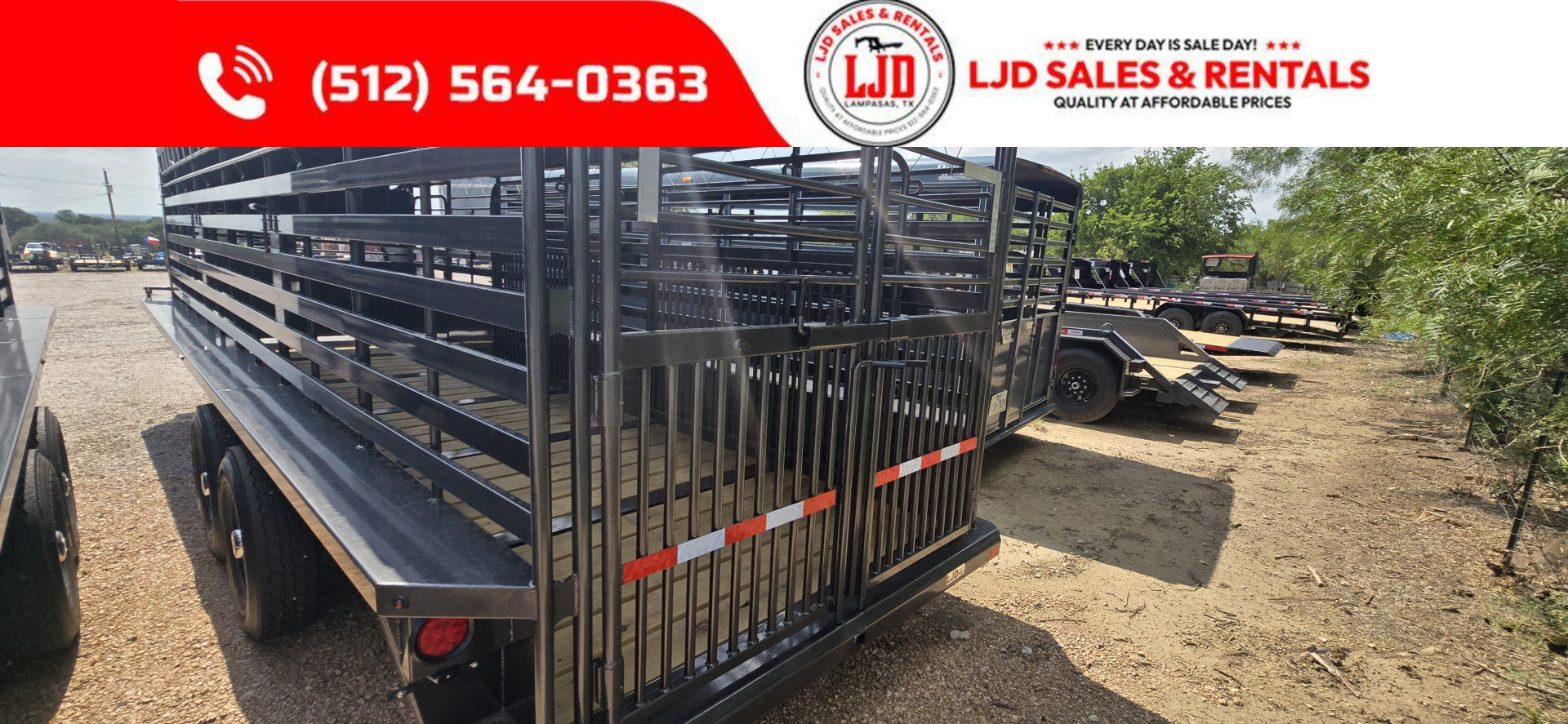 New 2025 Delco - Gooseneck Livestock Trailer 6'8 X 24'