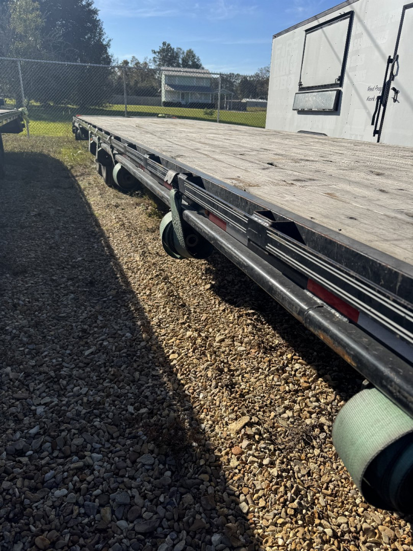 Used 2024 Trail Maxx 102"x 40 Deckover Trailer
