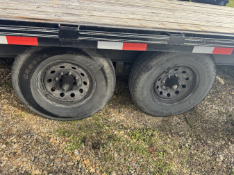 Used 2024 Trail Maxx 102"x 40 Deckover Trailer