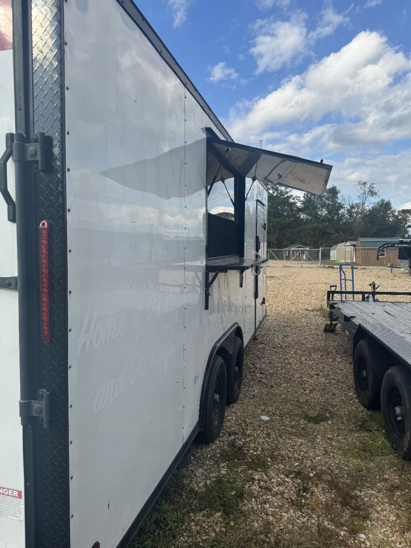 Used 2022 PowerLine Cargo 8.5x20' Cargo / Enclosed Trailer