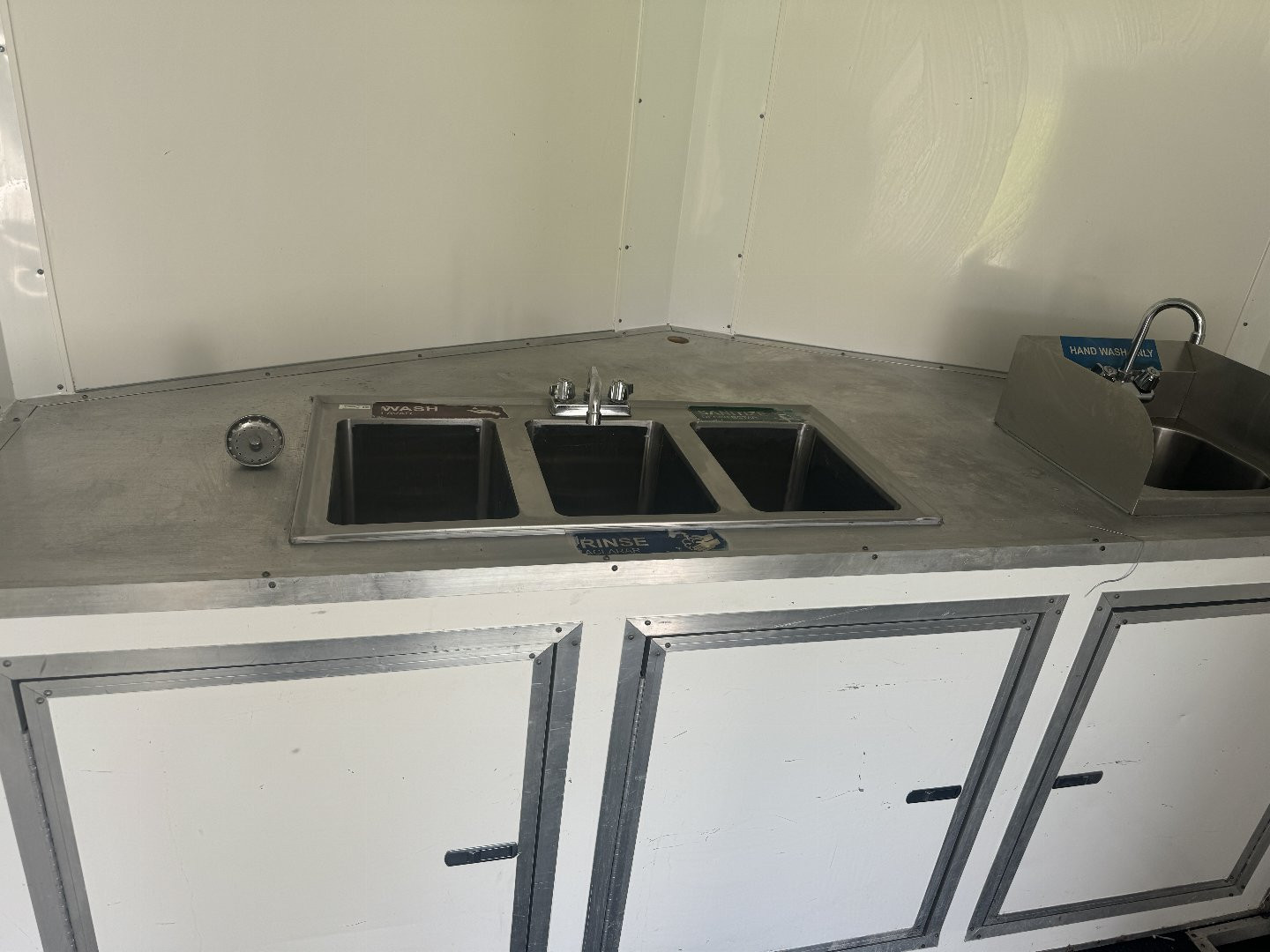 Used 2022 PowerLine Cargo 8.5x20' Cargo / Enclosed Trailer