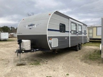 Used 2020 Shasta 26' Shasta model 26DB Travel Trailer