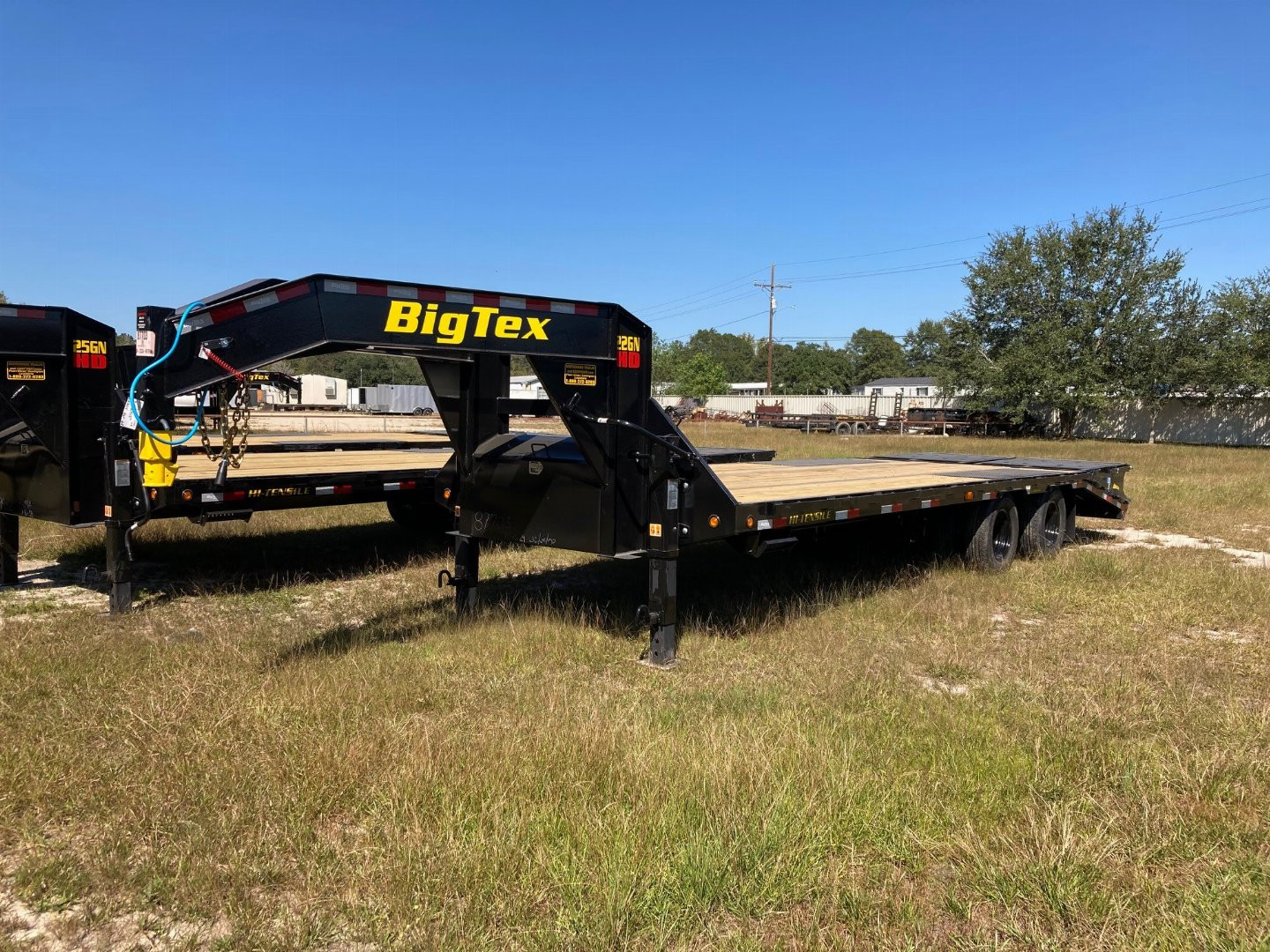 New 2025 Big Tex Trailers 8.5x20+5 22GN Equipment Trailer