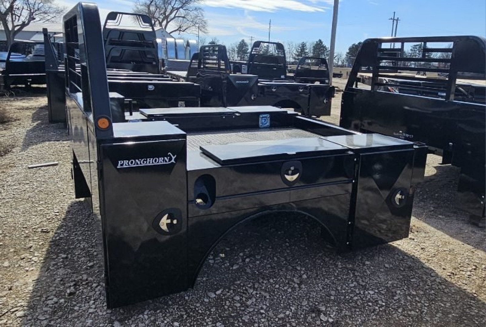 New 2025 Pronghorn 8400UTD Short Bed Ram UT Truck Bed