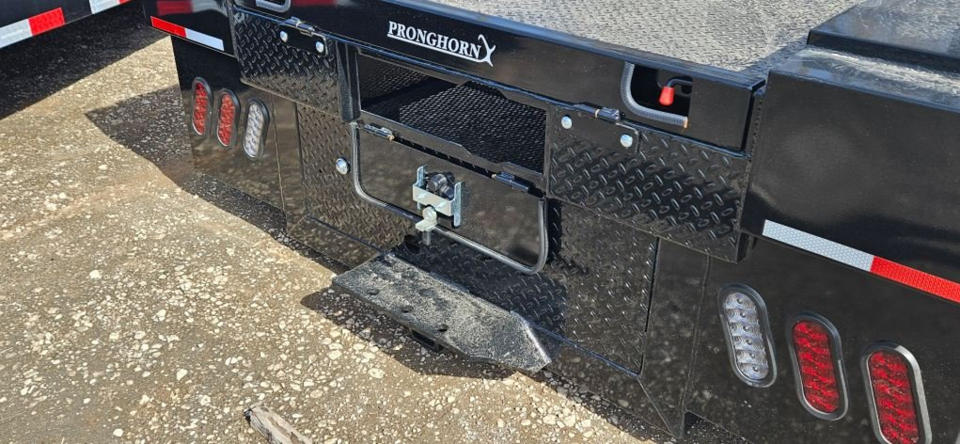 New 2025 Pronghorn 8400UTD Short Bed Ram UT Truck Bed