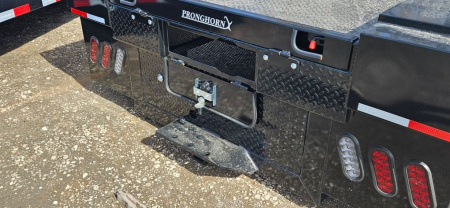 New 2025 Pronghorn 8400UTD Short Bed Ram UT Truck Bed