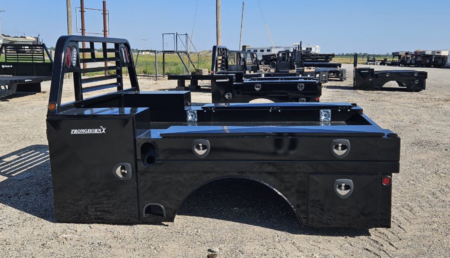New 2026 Pronghorn 8700 UT Truck Bed
