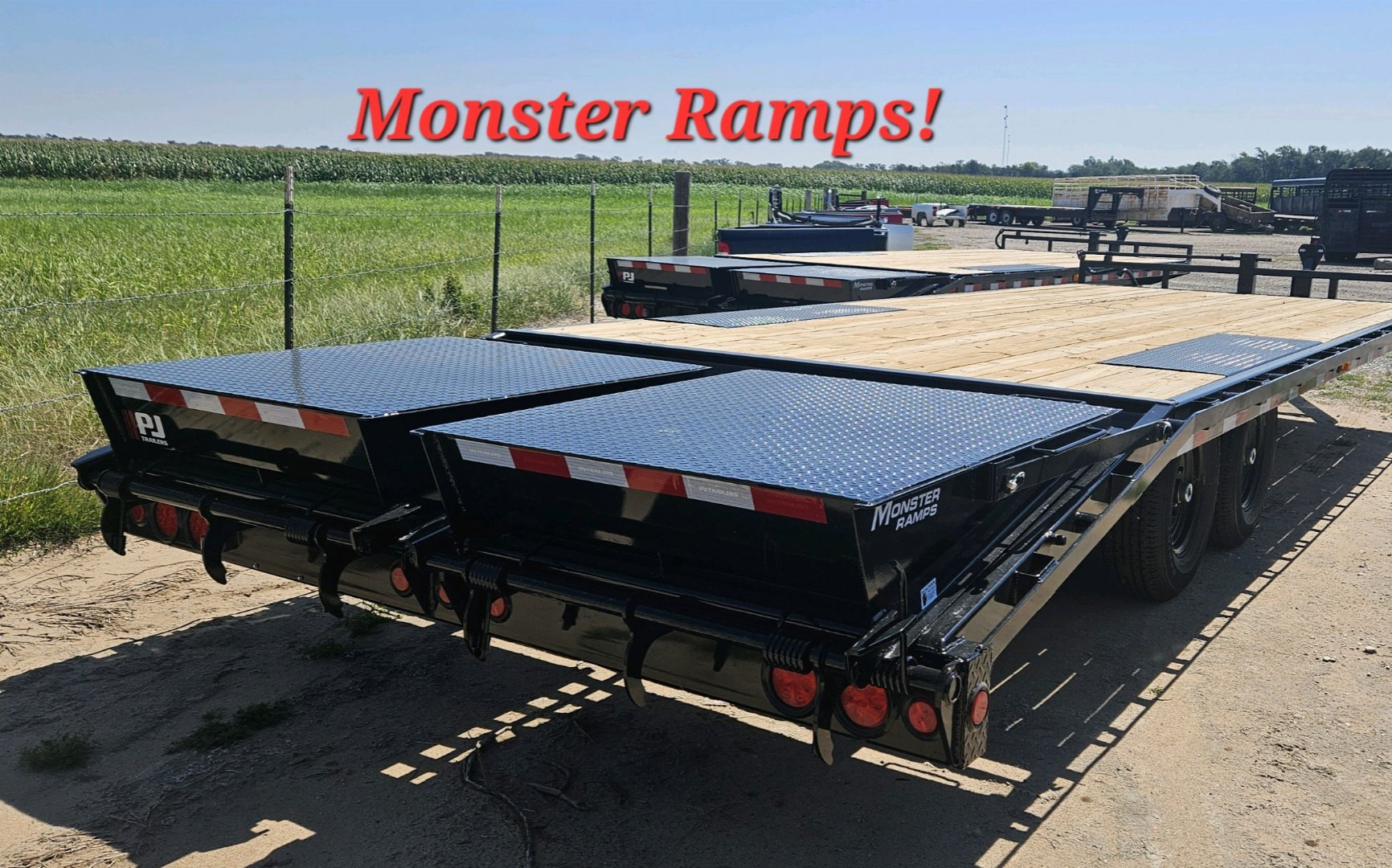 New 2025 PJ TRAILERS 8" I-Beam Deckover (F8) 102" x 24' Flatbed Trailer