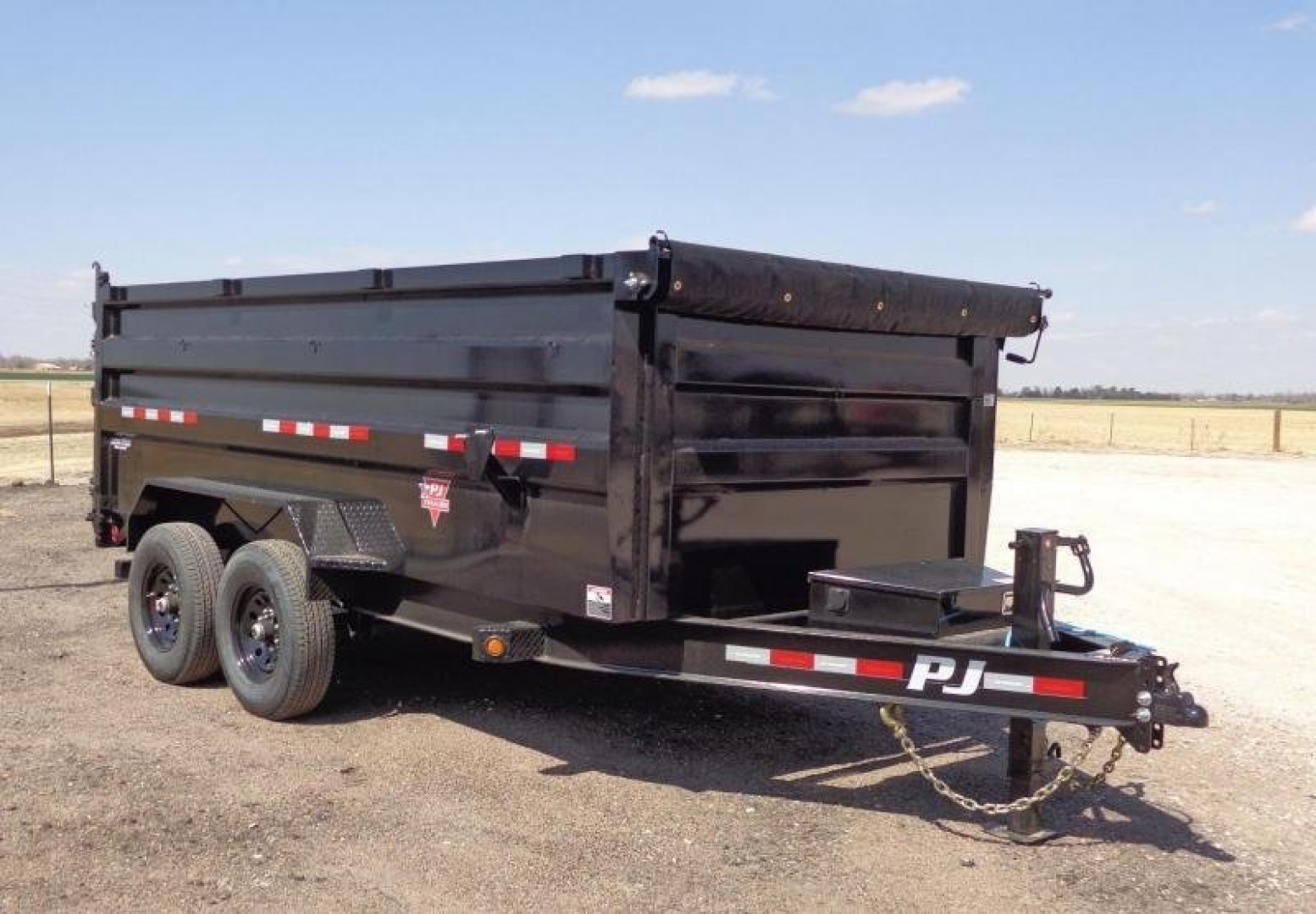 New 2025 PJ TRAILERS 83" x 14' Low-Pro High Side Dump (DM) Dump Trailer
