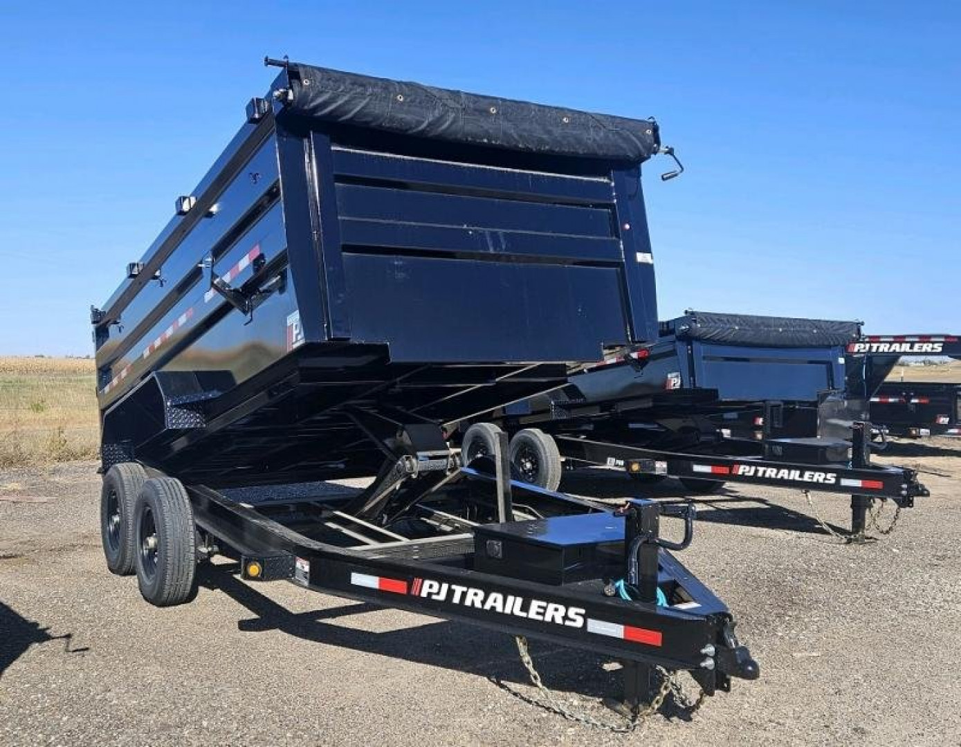 New 2025 PJ TRAILERS 83" x 14' Low-Pro High Side Dump (DM) Dump Trailer
