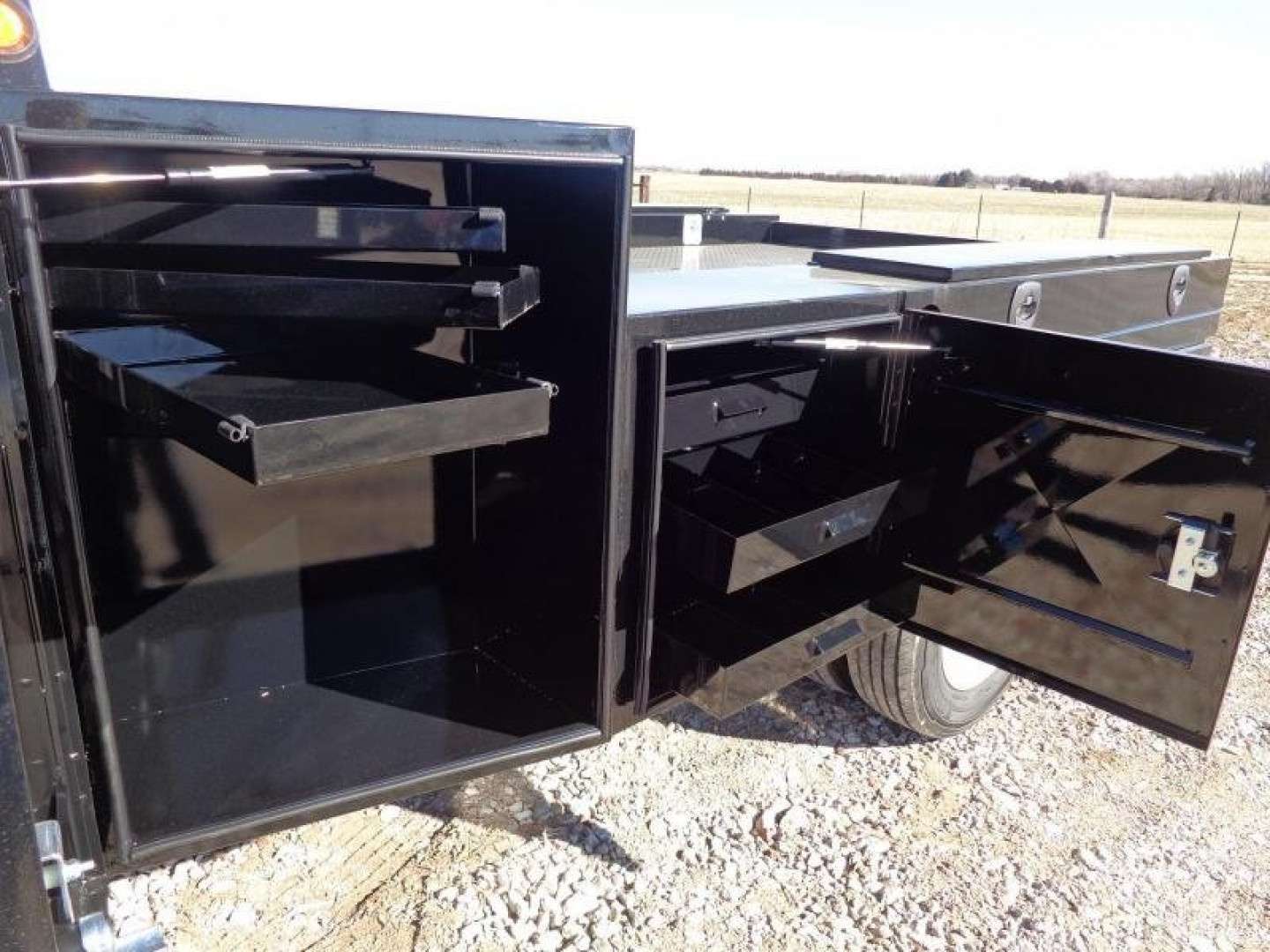 New 2026 Pronghorn 9200 UT 84" C/A DRW Utility Truck Bed