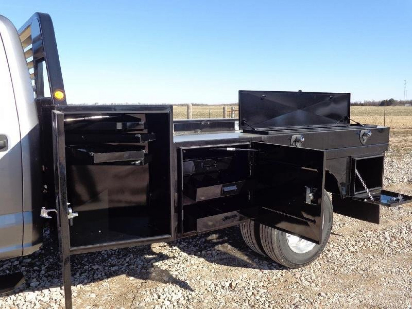 New 2026 Pronghorn 9200 UT 84" C/A DRW Utility Truck Bed