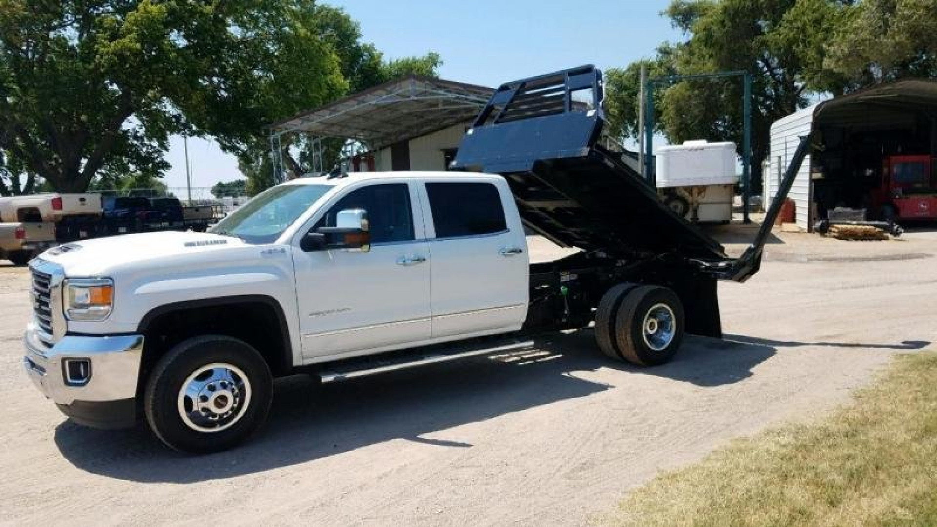 New 2025 C5 DRW Arm / Dump Combo Truck Bed