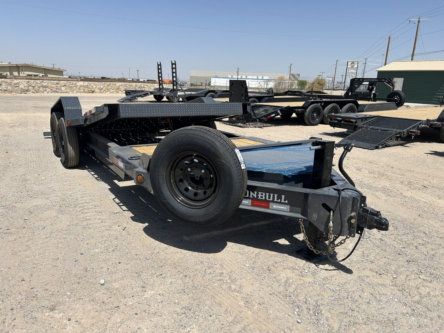 New 2026 Iron Bull 83x24 21k Equipment Trailer