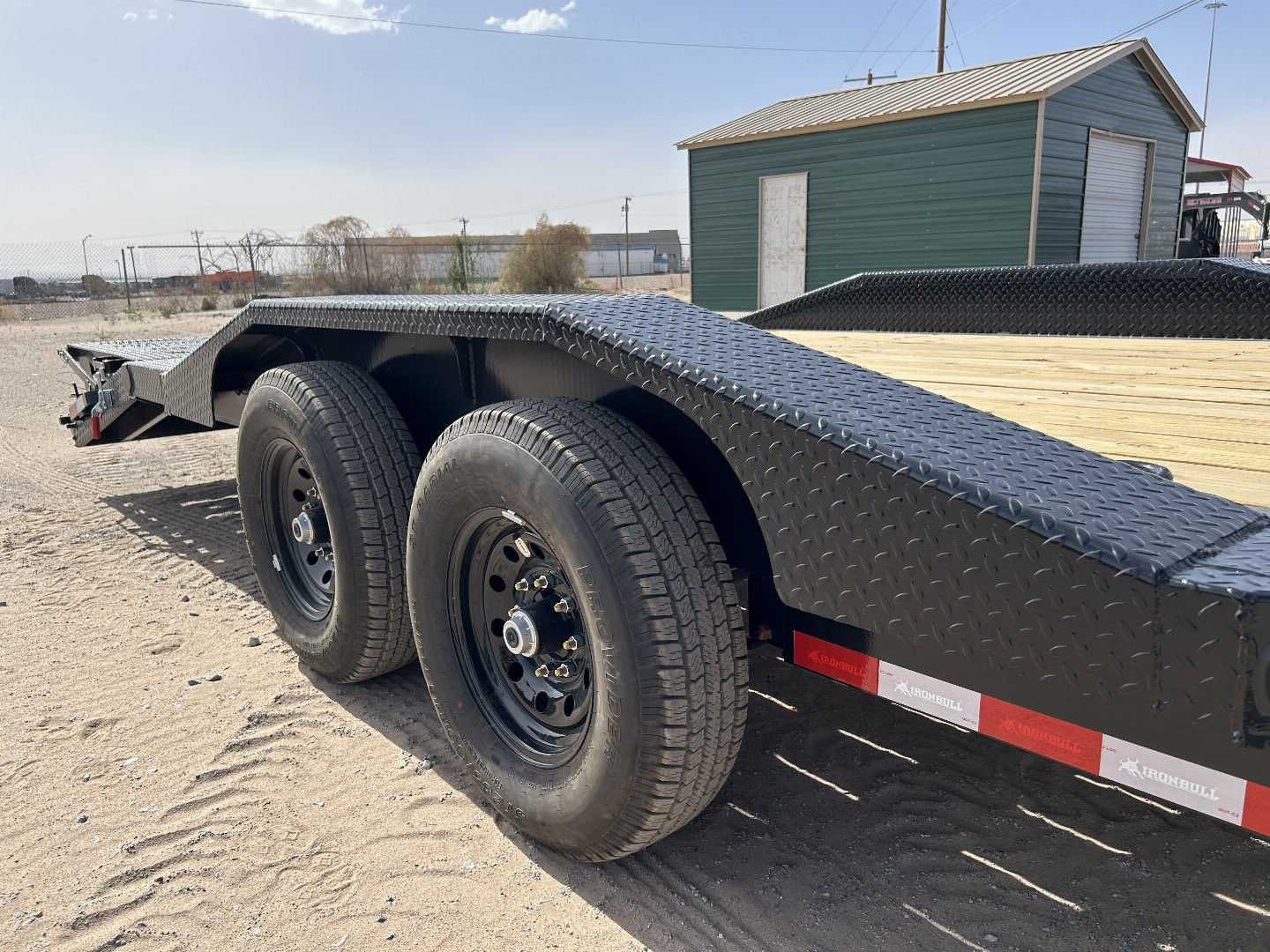 New 2026 Iron Bull 102x28 14k Gooseneck Trailer