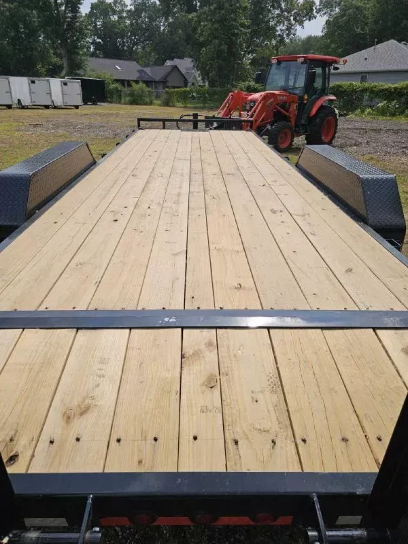 New 2025 Load Trail BRAND NEW 2025 83" x 22' Tandem Axle Car Hauler EQUIPMENT TRAILER 14K GVWR Car Hauler