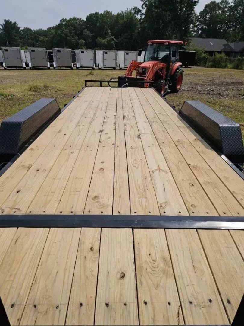 New 2025 BRAND NEW 83" x 22' LOAD TRAIL Tandem Axle Carhauler EQUIPMENT TRAILER 14K GVWR