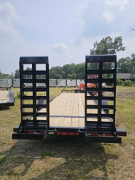 New 2025 BRAND NEW 83" x 22' LOAD TRAIL Tandem Axle Carhauler EQUIPMENT TRAILER 14K GVWR