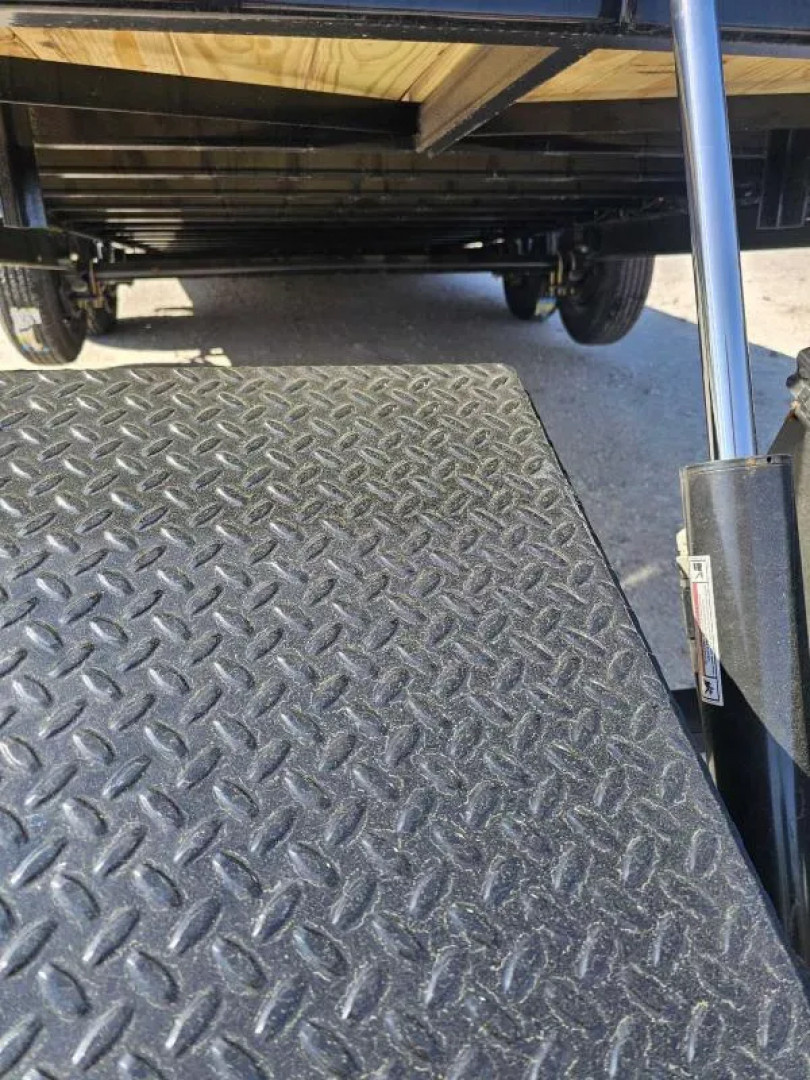 New 2025 H & H Trailers 82X20 FULL TILT CAR HAULER EQUIPMENT 9900 GVWR Car Hauler