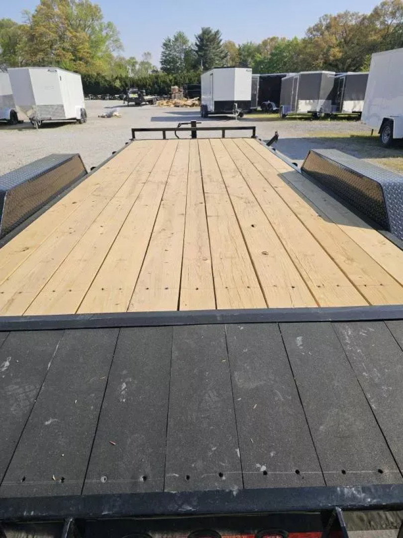 New 2025 Load Trail BRAND NEW 2025 83" x 20' Tandem Axle Car Hauler EQUIPMENT TRAILER 14K GVWR Car Hauler