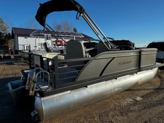 New 2024 FLAGSHIP E20RF w/SUZUKI DF115 **FREE JB Lund Bunk Trailer or Vertical Lift w/Purchase -- Up to a $7995 Value!!