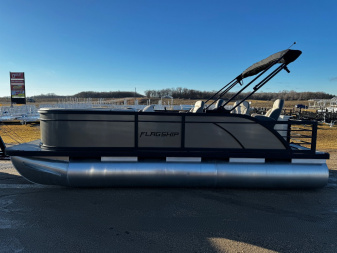 New 2024 FLAGSHIP E20RF w/SUZUKI DF115 **FREE JB Lund Bunk Trailer or Vertical Lift w/Purchase -- Up to a $7995 Value!!