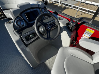 New 2024 FLAGSHIP D22CU w/SUZUKI DF150 **FREE JB Lund Bunk Trailer or Vertical Lift w/Purchase -- Up to a $7995 Value!!