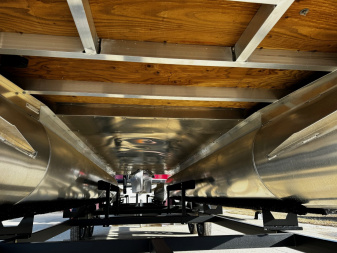 New 2024 FLAGSHIP D22CU w/SUZUKI DF150 **FREE JB Lund Bunk Trailer or Vertical Lift w/Purchase -- Up to a $7995 Value!!