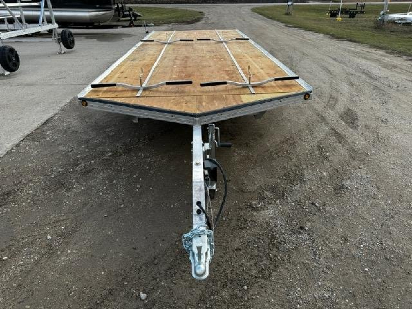 New 2025 22' V-FRONT SLEDBED 4-PLACE TANDEM AXLE SNOWMOBILE TRAILER by JB LUND