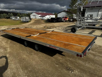 New 2025 22' V-FRONT SLEDBED 4-PLACE TANDEM AXLE SNOWMOBILE TRAILER by JB LUND