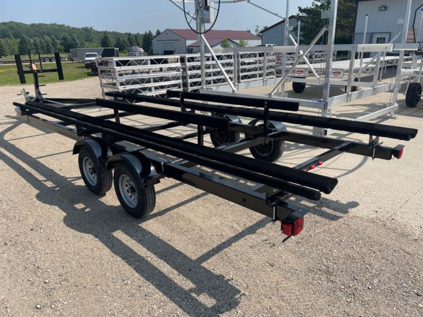 New 2026 JB LUND 25'-27' PONTOON TANDEM AXLE TRAILER W/BRAKES