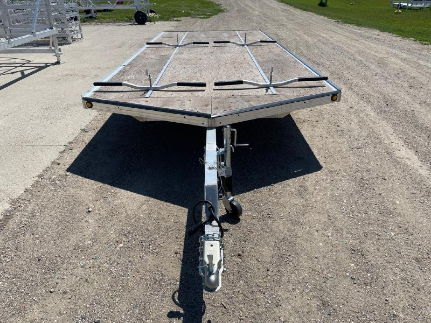 New 2025 20' V-FRONT SLEDBED 4-PLACE TANDEM AXLE SNOWMOBILE TRAILER by JB LUND