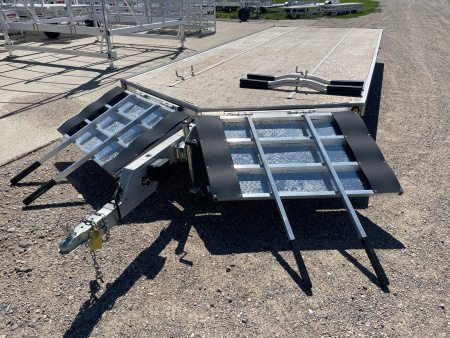 New 2024 22' V-FRONT SLEDBED 4-PLACE TANDEM AXLE SNOWMOBILE TRAILER w/SALT SHIELD by JB LUND