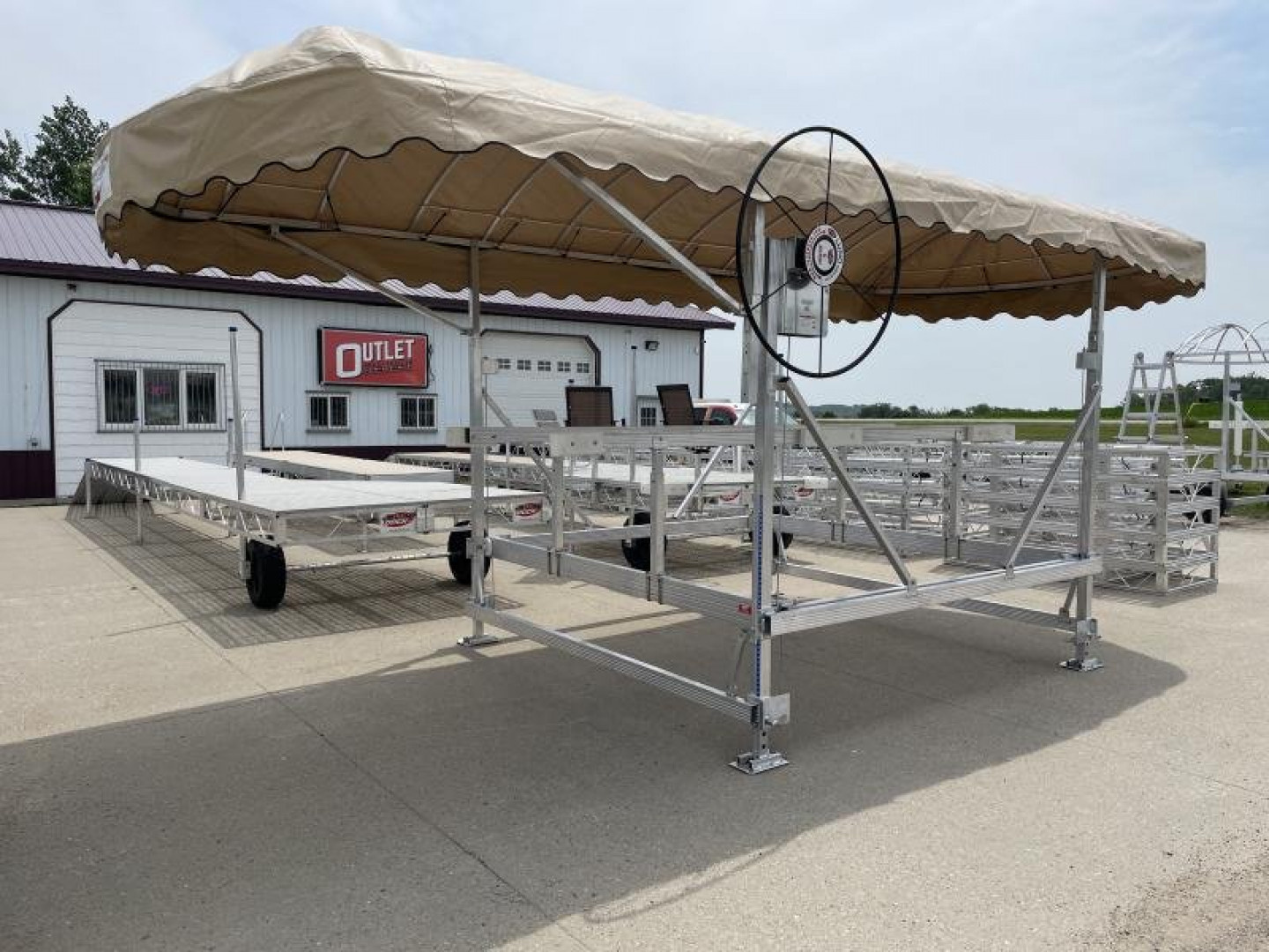 New JB LUND 4000LB X 120" VERTICAL PONTOON LIFT w/24' FABRIC CANOPY **12 MONTH PROMOTIONAL FINANCING**
