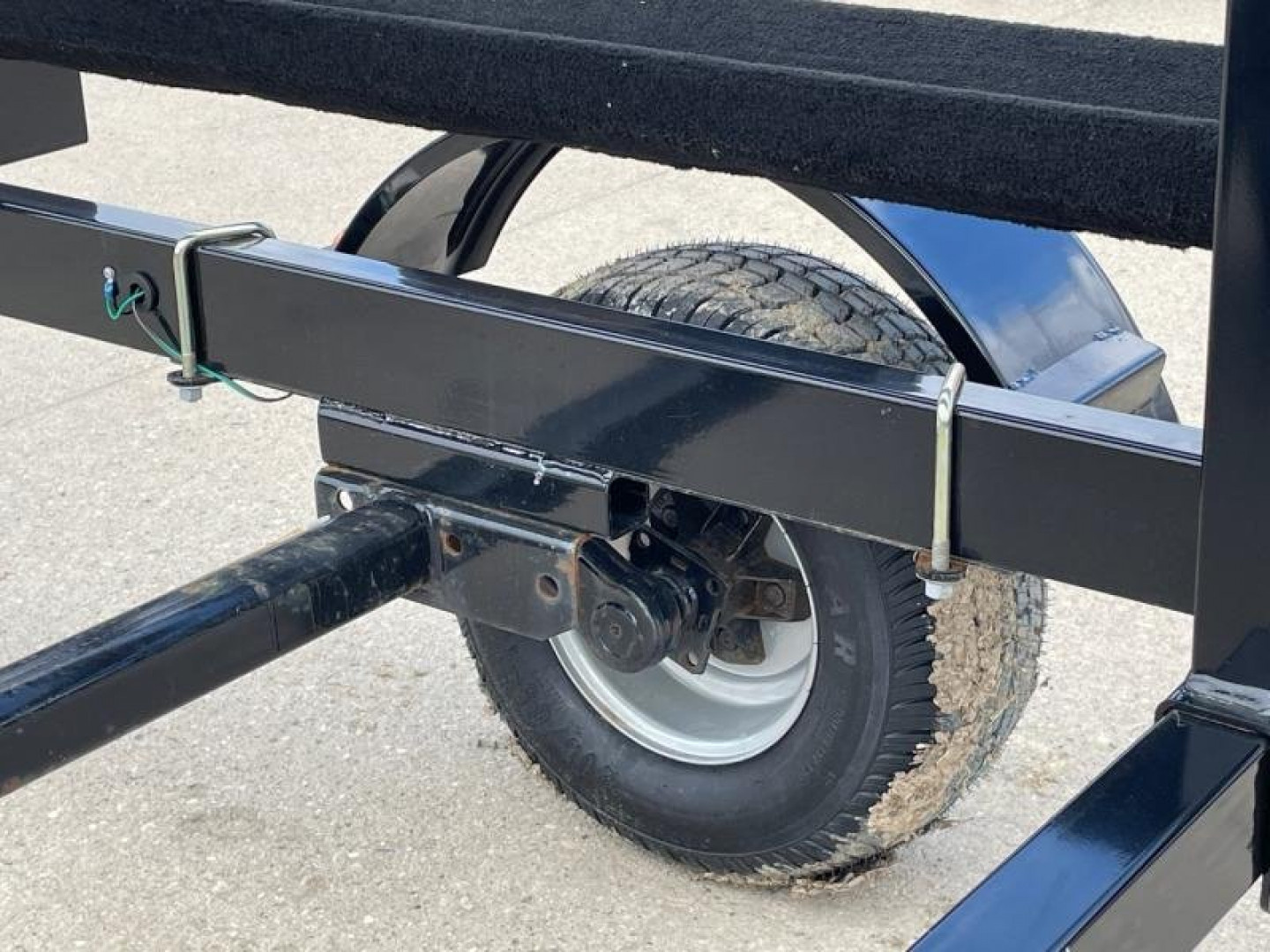 New 2026 JB LUND 19'-21' PONTOON SINGLE AXLE BUNK TRAILER