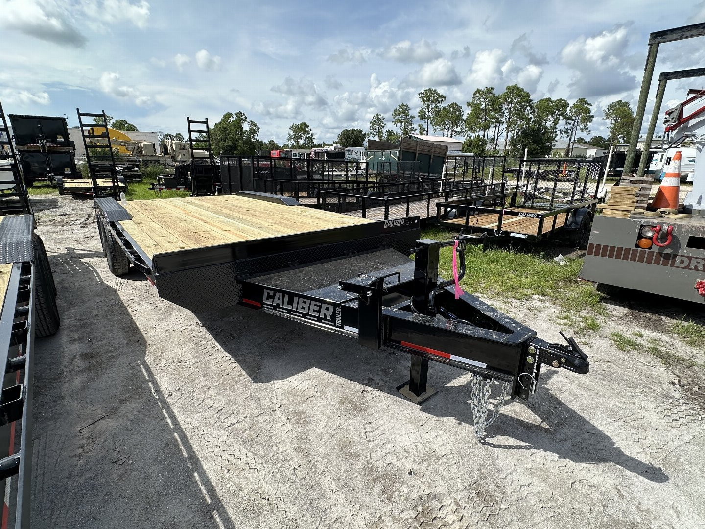 New 2026 Caliber Trailer Mfg 8.5x20 14K Drive Over Fender Equipment Trailer