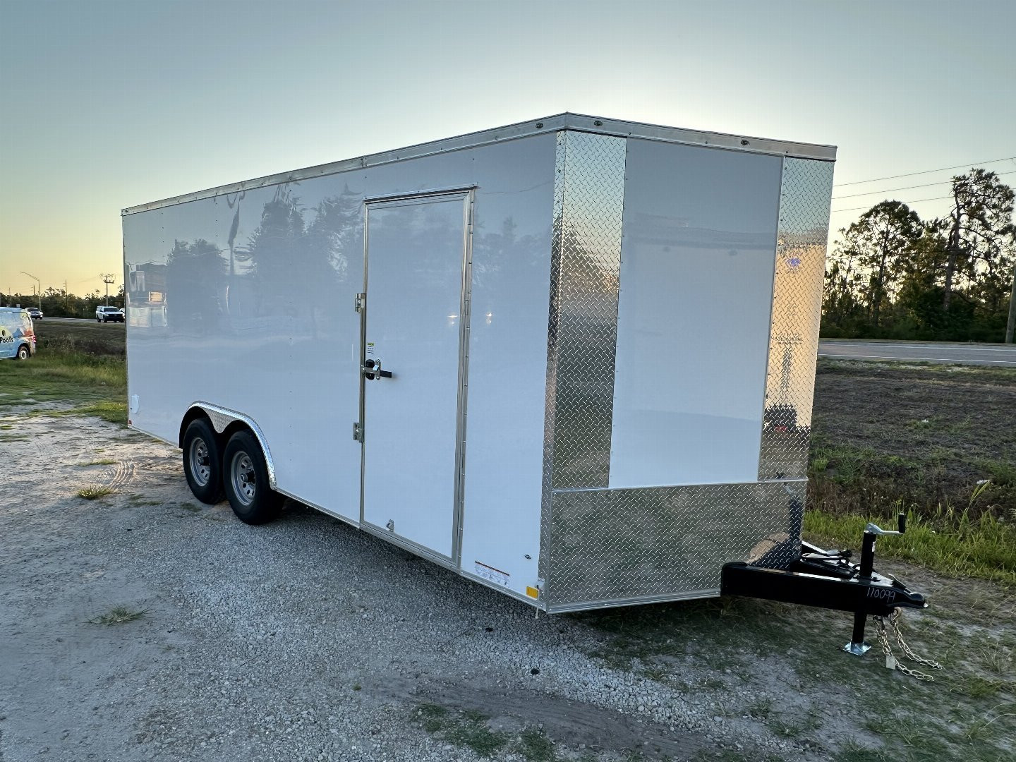 New 2025 DIAMOND CARGO 8.5 x 20 TA 10K GVWR Cargo / Enclosed Trailer - 7' Interior Height / .080 Poly Core Semi Screwed Siding