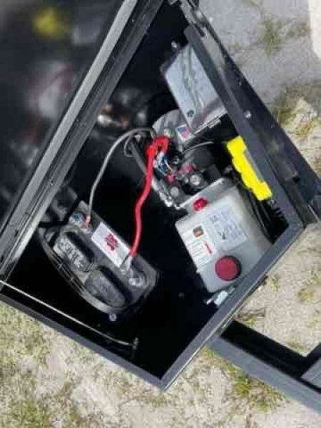 New 2025 TRIPLE CROWN TRAILERS 7' x 14' Heavy Duty 14K Dump Trailer