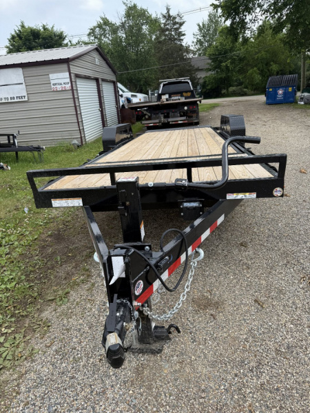 New 2026 Sure-Trac 7X18+4 14K Tilt Trailer