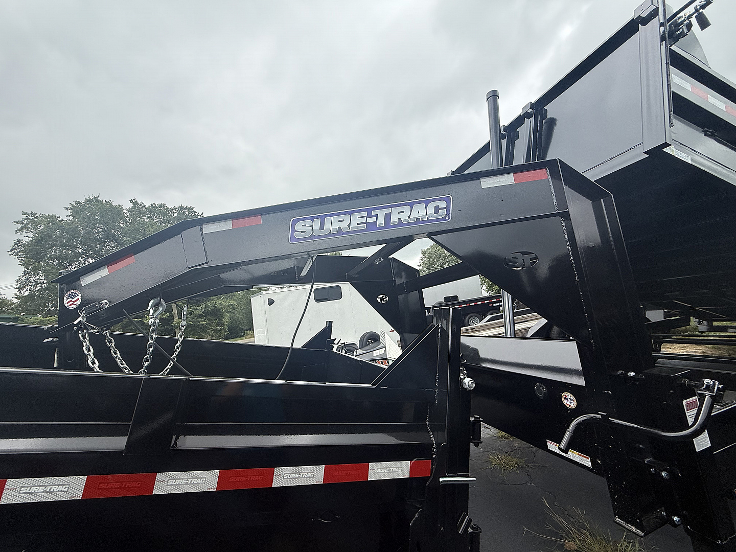 New 2025 Sure-Trac 82X16 GOOSENECK 14K Dump Trailer