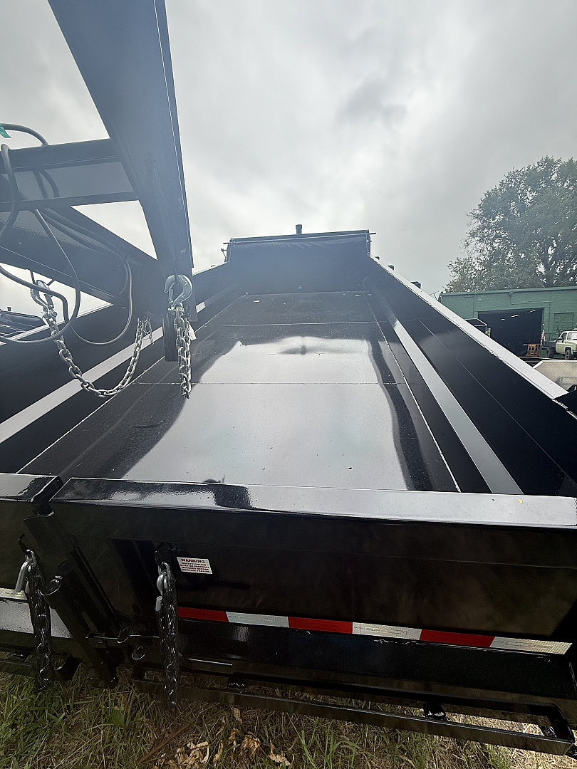 New 2025 Sure-Trac 82X16 GOOSENECK 14K Dump Trailer