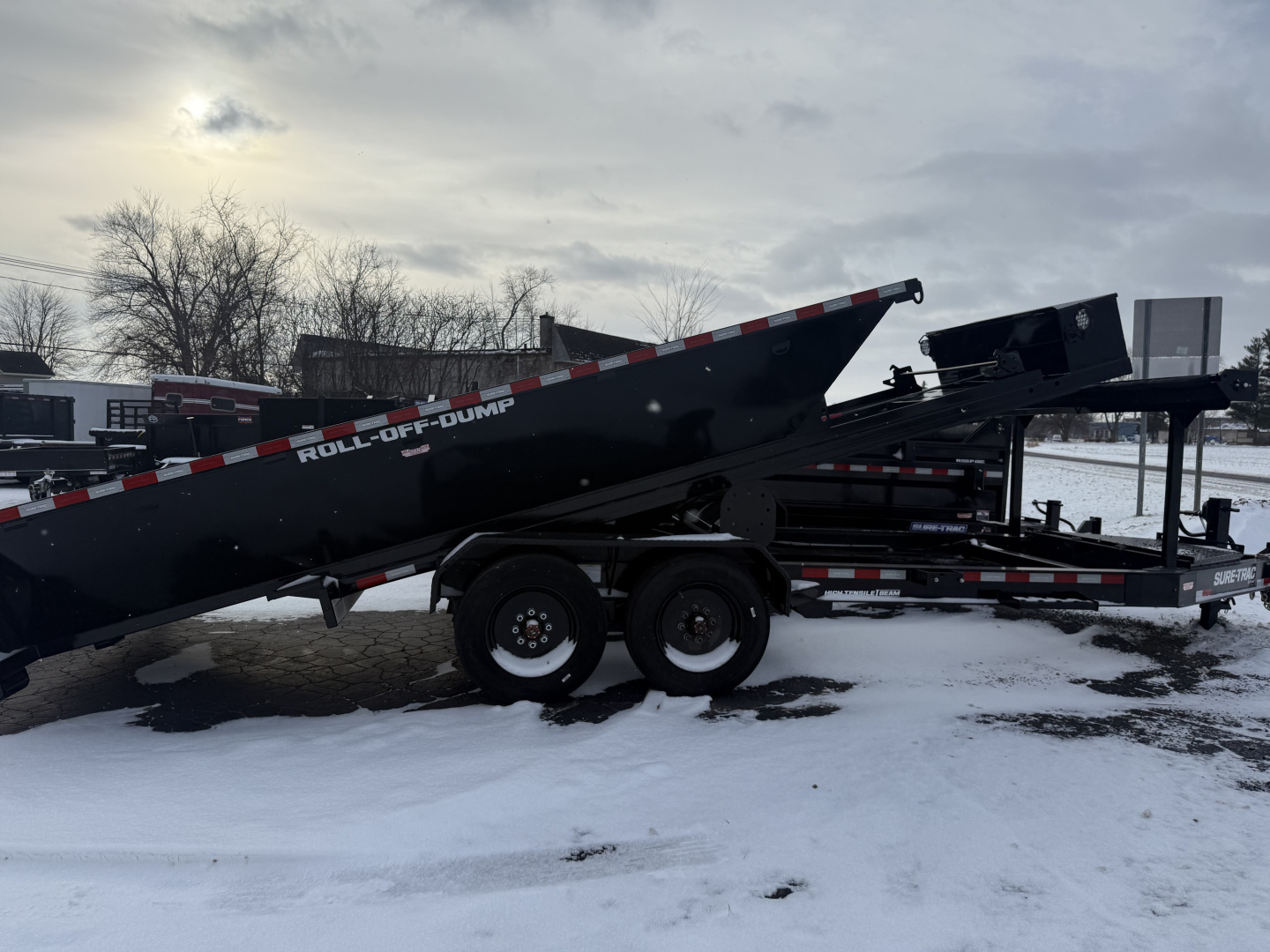New 2025 Sure-Trac 16' ROLLOFF CARRIER 17.6K GVW