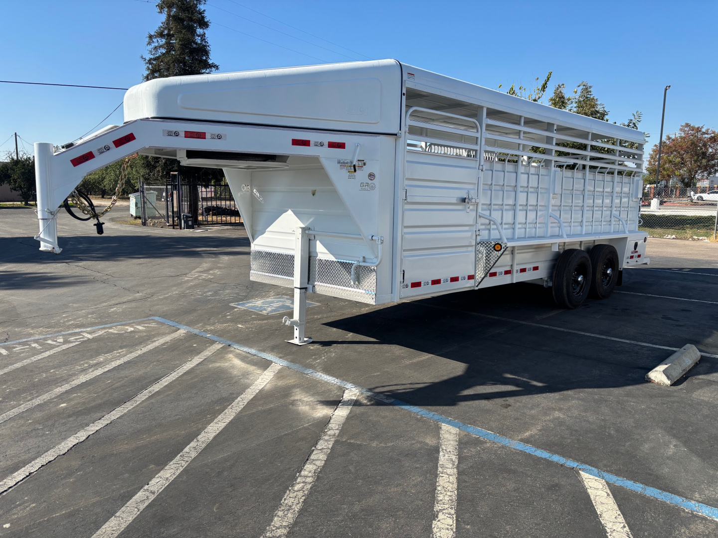 New 2025 GR 6'8"x20 Gooeneck Stock 14k