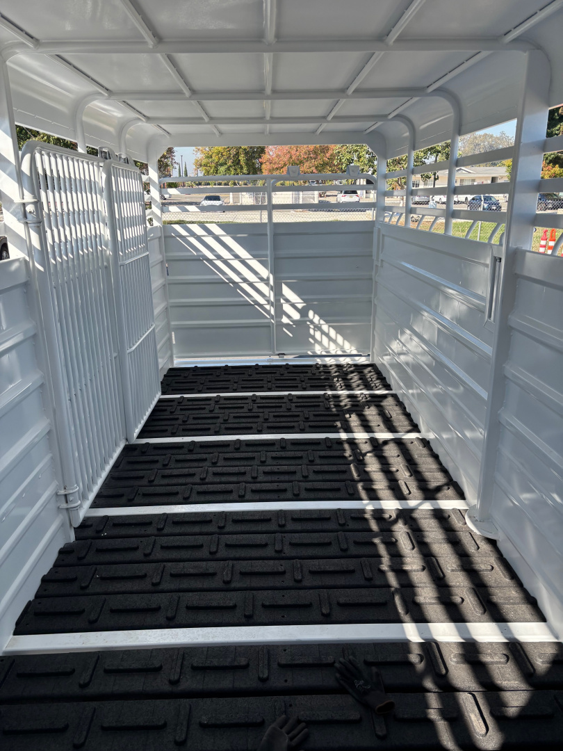 New 2025 GR 6'8"x20 Gooeneck Stock 14k