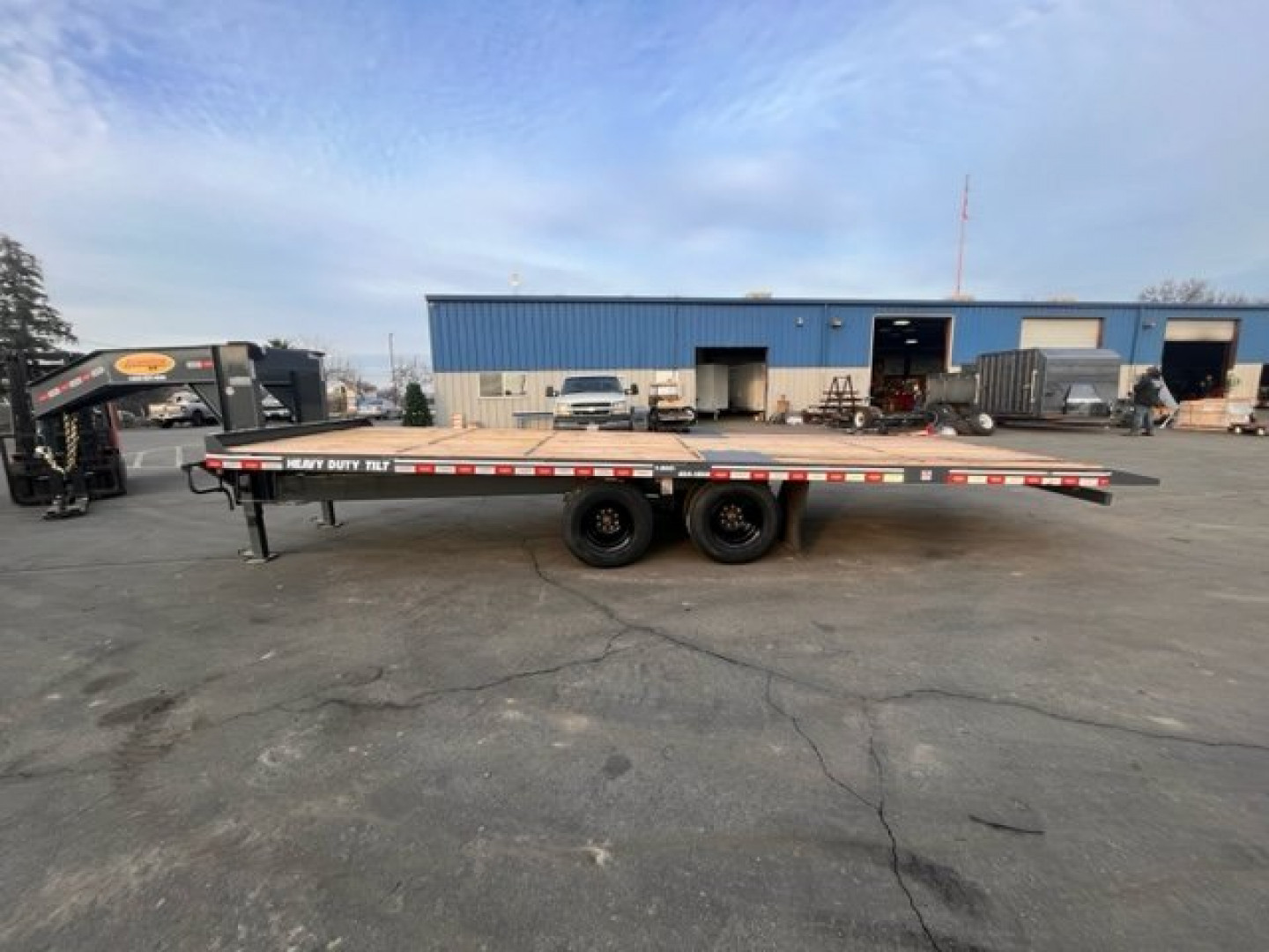 New 2024 Econoline DG1025TE Tilt Trailer