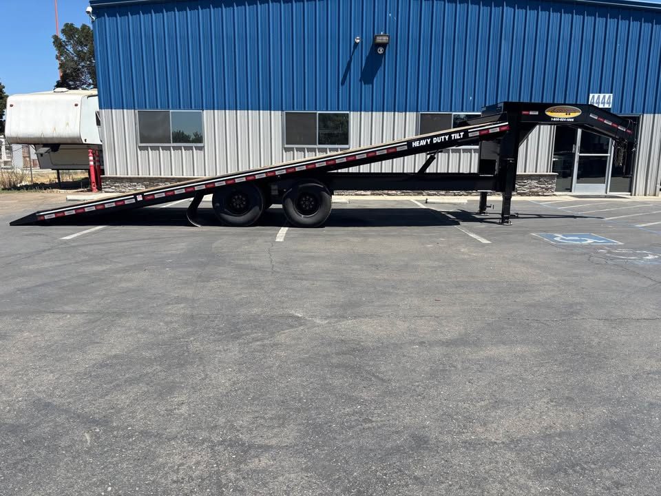 New 2026 Econoline 8.5'x25' Heavy Duty Cushion Tilt Trailer Payload:18,000lbs