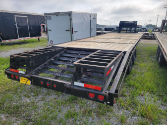 Used 2004 Elite Trailers 8.5x25+5 Gooseneck Deckover Trailer